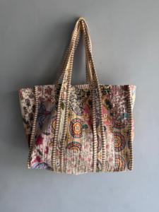 Sac fourre-tout en coton imprimé bohème avec design matelassé et poignées rayées pour femme, usage quotidien, cadeau pour elle - Product Image 1