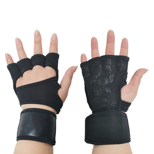 <b>Weight</b> Lifting <b>Gloves</b> Palm Protection & Extra Grip Suits Men & Women - Product Image 1
