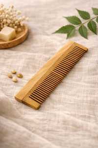 Peigne à cheveux en bois naturel fait à la main, finition lisse, outil de soin des cheveux écologique, artisanat naturel - Product Image 3
