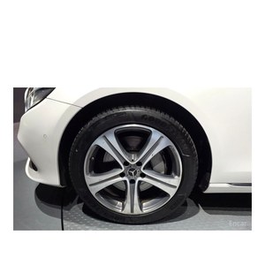 เมอร์เซเดส-เบนซ์ อี-คลาส อี300 4MATIC อาวองต์การ์ด ปี 2019 ระยะทาง 82,206 กม. เกียร์อัตโนมัติ พวงมาลัยซ้าย มาตรฐานไอเสียยูโร 5 เบาะหนัง กล้องมองหลัง - Product Image 5