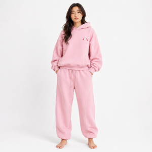 Women <b>Pink</b> Oversize <b>Tracksuit</b> Full Length Loose Fit Cotton Sweatshirt And Pants Set With Side Pockets And Drawstring Closure - Product Image 1