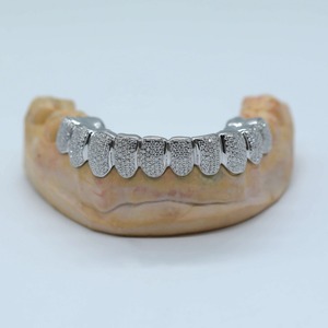 Hiphop grillz Moissanite เพชรประดับฟัน925เงินฟันทำด้วยมือเปล่งปลั่งฟันสดใส - Product Image 1