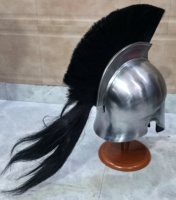 Casque de Centurion Romain Médiéval avec Crête en Crin Noir Fait Main en Acier Grec Spartan pour Reconstitutions Historiques et Costumes de Fête d'Halloween