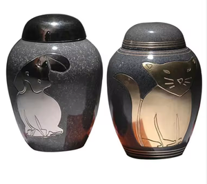 Magnifiques urnes funéraires européennes pour animaux de compagnie, avec empreinte de patte, écologiques, durables, personnalisables, pour cendres de crémation, en métal - Product Image 6