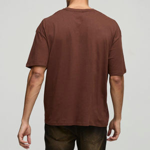 Camiseta Extra Grande para Hombre, Diseño Retro, Logotipo Personalizado Impreso, 300 GSM, 100% Algodón, de Alta Calidad, al Por Mayor - Product Image 3