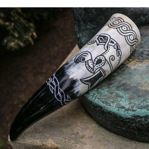 Jarra de Cerveza Vikinga de Cuerno Natural, Ecológica, Hecha a Mano, Tradicional Nórdica, con Diseño Animal Religioso, para Cerveza, Hidromiel, Uso en Bares Rústicos - Product Image 4