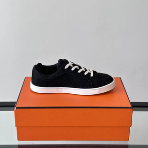 2026 Luxury Designer Low-<b>Top</b> Casual Retro Skateboarding Style Lightweight <b>Walking</b> Shoes with Mesh Lining Spring Season - Product Image 3