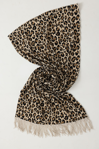 Wholesale Printed Scarf <b>Head</b> Scarves Lightweight Square <b>Style</b> for Women Ideal for Fashion Brands and Promotions - Product Image 6