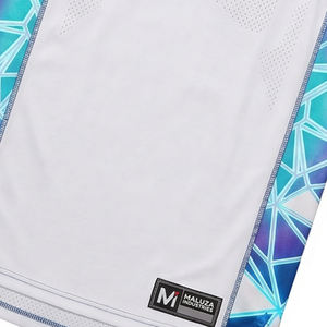 Ensemble de maillot et short de basketball sublimé aux couleurs vives, personnalisable, anti-plis, séchage rapide - Product Image 2
