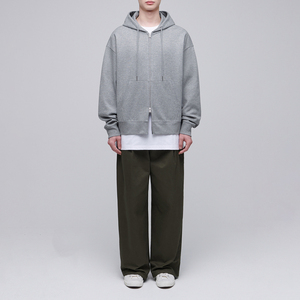 Vente en gros de sweats à capuche zippés pour hommes, couleur unie, coupe épaules tombantes, effet délavé à l'acide, personnalisables avec votre logo de marque - Product Image 2