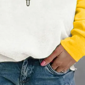 <b>Christmas</b> Paneled Long-Sleeve <b>Sweatshirt</b> White Women's Holiday Pullover Top Casual Winter Crewneck Shirt Festive <b>Christmas</b> - Product Image 6