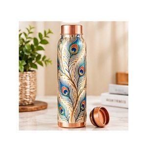 Botella de Agua con Diseño Arabesco en Cobre Azul y Patrón Dorado, Portátil para Viajes - Product Image 3