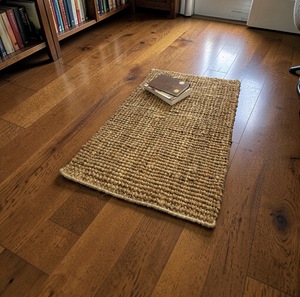 Alfombra de Yute Abstracta Tejida a Mano |   Alfombra Antideslizante Ecológica de Estilo Boho Rústico Natural - Product Image 1