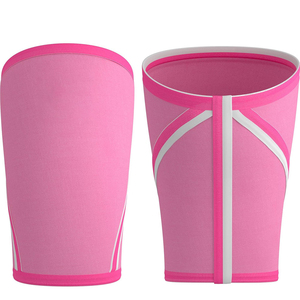 Genouillères flexibles fabriquées avec un tissu de qualité supérieure offrant un soutien fiable, un confort et une durabilité pour les modes de vie actifs. - Product Image 1