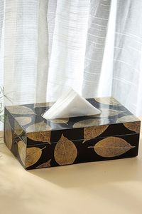 Boîte à mouchoirs moderne bohème durable et écologique avec motif d'anneaux d'arbre en noir, or et gris - Product Image 6
