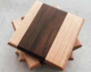 Ensemble de sous-verres en bois rustique style ferme, design classique minimaliste, gadgets de cuisine durables faits à la main - Product Image 4