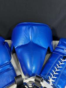 Conjunto de Boxeo MMA de Cuero con Logotipo Personalizado, Equipo de Combate Profesional, Protector de Cabeza Transpirable para Sparring Pesado, Protector Inguinal de 16oz - Product Image 5