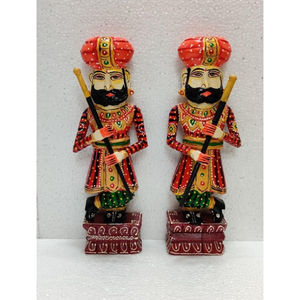 Figurine Art Déco de la Garde Royale Indienne du Rajasthan pour les occasions de retraite, Diwali, mariages et anniversaires - Product Image 3