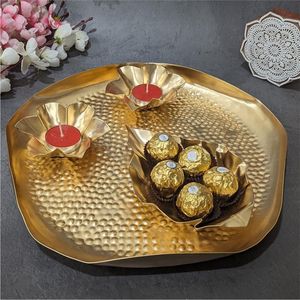 Luxury Gold Metal Round Serving Tray Decorative Ramadan Gift Platter for <b>Sweets</b> Chocolate Dates Wedding Party Home Decor Trays - Product Image 2