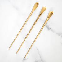 Cuillère à bar en laiton au design simple, tendance et durable, avec long manche, options de logo et de taille personnalisées pour les mariages, les fêtes et la décoration intérieure