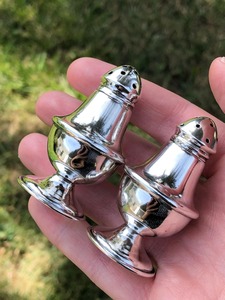 ชุดเครื่องปรุงรสโลหะตกแต่ง สำหรับโต๊ะอาหาร เคาน์เตอร์ครัว และตกแต่งร้านอาหาร - Product Image 4