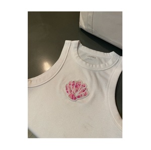 Pendientes de compromiso bordados con cuentas, unisex, de doble cara, con cuentas móviles, para bebé, a la moda, tamaño personalizado, del fabricante T Shirt Embroidery - Product Image 1