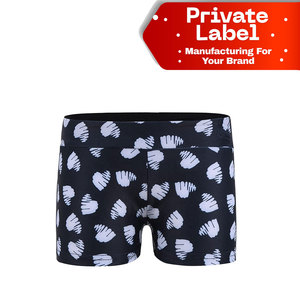Shorts Deportivos Blancos para Mujer, Lisos y Acanalados, Fabricación a Medida, Ropa Deportiva Personalizada - Product Image 1