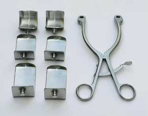 Retractor Kolbel con 6 Cuchillas, Sistema de Retracción Quirúrgica Autoestable de Acero Inoxidable, Instrumento Profesional - Product Image 1