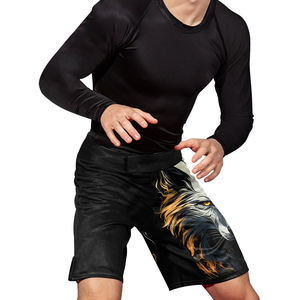 Shorts MMA de haute qualité pour l'entraînement aux arts martiaux, le grappling, la gym et les performances athlétiques, avec logo personnalisé - Product Image 3