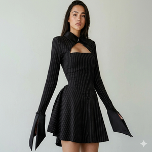 Minivestido negro de manga larga con puños con rayas blancas y cremallera visible - Product Image 3