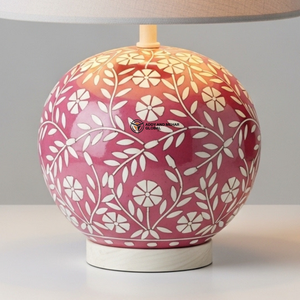 Lampe en os incrusté de fleurs roses avec abat-jour |   Éclairage de décoration intérieure moderne de luxe - Product Image 5