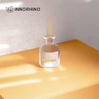 Botella difusora de coche de vidrio esmerilado de lujo con cañas para aromaterapia | Tarro ambientador elegante personalizado INNORHINO