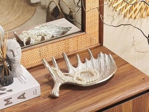Bol décoratif moderne de luxe en forme de bois de cerf argenté pour la décoration de cabane ou de lodge, en aluminium moulé, sans BPA, résistant à la chaleur - Product Image 2