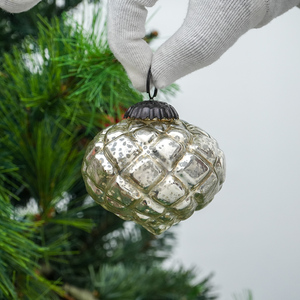 Caja de Navidad de Plata Antigua al por Mayor con Diseño de Rábano y Textura de Diamante, Decoración Colgante Vintage para Fiestas - Product Image 2