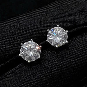 Pendientes de Diamantes de Moissanita de Alta Calidad con Cierre Seguro y Brillo Intenso para Mujer, para Uso Diario y Formal - Product Image 3