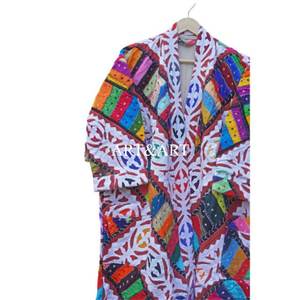 Kimono Corto Hecho a Mano con Diseño Floral Vintage, Acolchado, Suave, Elegante, con Cuello en V, para Invierno y Verano - Product Image 2