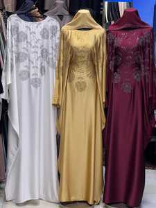 Abaya musulmane traditionnelle noire de Dubaï pour femme, style saoudien, en polyester respirant, longueur cheville, collection printemps, vente en gros - Product Image 5
