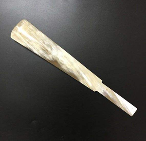 Calzador de Cuerno de Búfalo Moderno de Calidad Superior, Hecho en India, de 14, 16 y 18 Pulgadas de Largo con Punta de Calidad Superior - Product Image 2