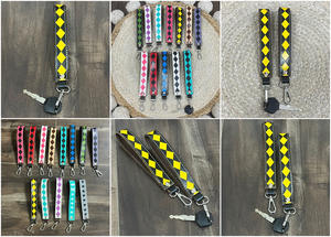 Porte-clés personnalisé en cuir de vachette à carreaux avec motif diamant, dragonne pour sacs et clés, idéal pour femmes, cadeaux - Product Image 3