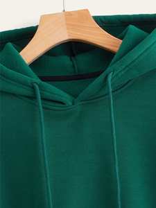 เสื้อฮู้ดครอปท็อปผู้หญิงแบบถักลายวินเทจ แขนยาว บุซับในอุ่นสำหรับฤดูหนาว ดีไซน์ใหม่ ขายส่ง ป้องกันขนร่วง โลโก้ด้านหน้า รับผลิตแบบ ODM จากโรงงาน - Product Image 4