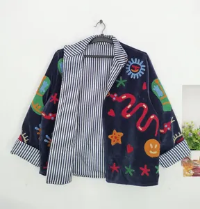 Veste bohème en velours bleu <span class=keywords><strong>marine</strong></span> brodée Suzani pour <span class=keywords><strong>femme</strong></span>, col montant, faite à la main, art populaire coloré, manteau d'automne pour <span class=keywords><strong>femme</strong></span> - Product Image 4