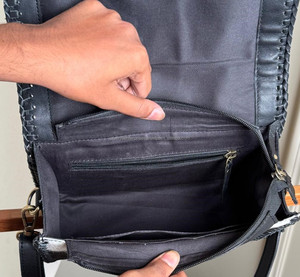 Sac à bandoulière en cuir fait main personnalisé de style vintage, sac à main sculpté floral, sac à bandoulière et à épaule fait main, style tendance - Product Image 6