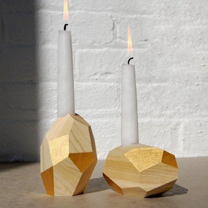 Porte-bougies en teck artisanal de style scandinave, design élégant, style mi-siècle, supports de bougies coniques, décoration moderne rétro pour la maison - Product Image 4