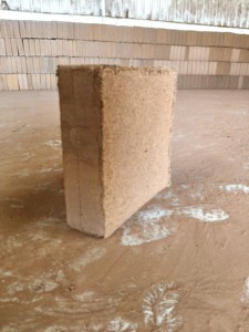 บริษัทแอลเคเอส เอ็นเตอร์ไพรส์ บล็อกใยมะพร้าวธรรมชาติ 100% ขนาด 5 กก. เป็นมิตรต่อสิ่งแวดล้อม ย่อยสลายได้เอง เป็นวัสดุอินทรีย์สำหรับปลูกต้นไม้ในสวน - Product Image 2