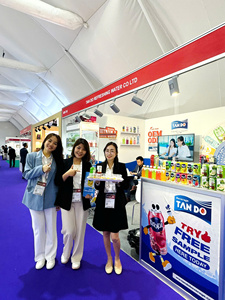 Bebida de Jugo Natural de Lichi de 330 ml de la Marca Tan Do's, Se Acepta OEM, Vietnam - Disponible con Botella de Diseño sin Pulpa, 100% Puro - Product Image 4