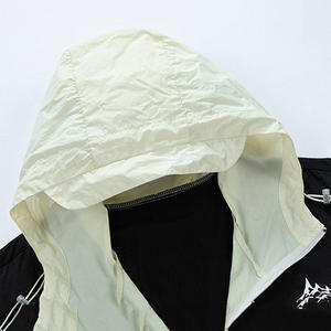 เสื้อแจ็คเก็ตกันลมน้ำหนักเบาขายดีสำหรับผู้ชาย/ผู้หญิง วัสดุกันน้ำ มีฮู้ด ซิป ไซส์ใหญ่ ดีไซน์สีตัดกัน กันลม - Product Image 2