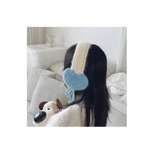 Orejeras rosas de conejo con diseño de cola larga para el calor del invierno - Product Image 2