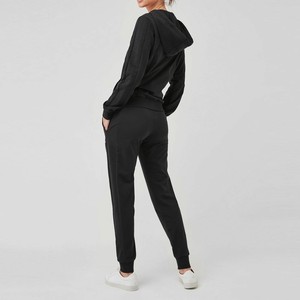 Personalized Low Price Women's Slim Fit Hooded Solid Tracksuit Set Best Selling Fashionable Stylish 100% Cotton OEM Services - Product Image 2