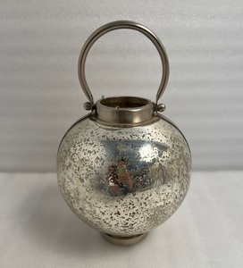 Luxury Glass <b>Candle</b> Lamp With Durable Steel Border For Modern Interior Decoration And Romantic Lighting Atmosphere - Product Image 1