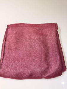 Telas Ligeras de Tela No Tejida a Cuadros para Vestidos de Novia, Sarees y Ropa de Fiesta, Exportadas de Surat, India - Product Image 3